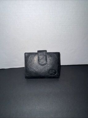 Buxton Black Leather Women's Wallet with Snap Tab